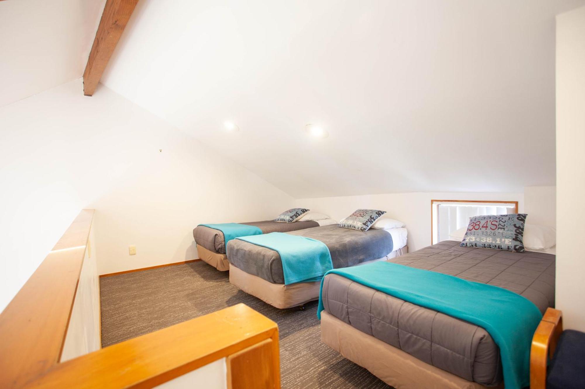 Motel Cascades Lakefront