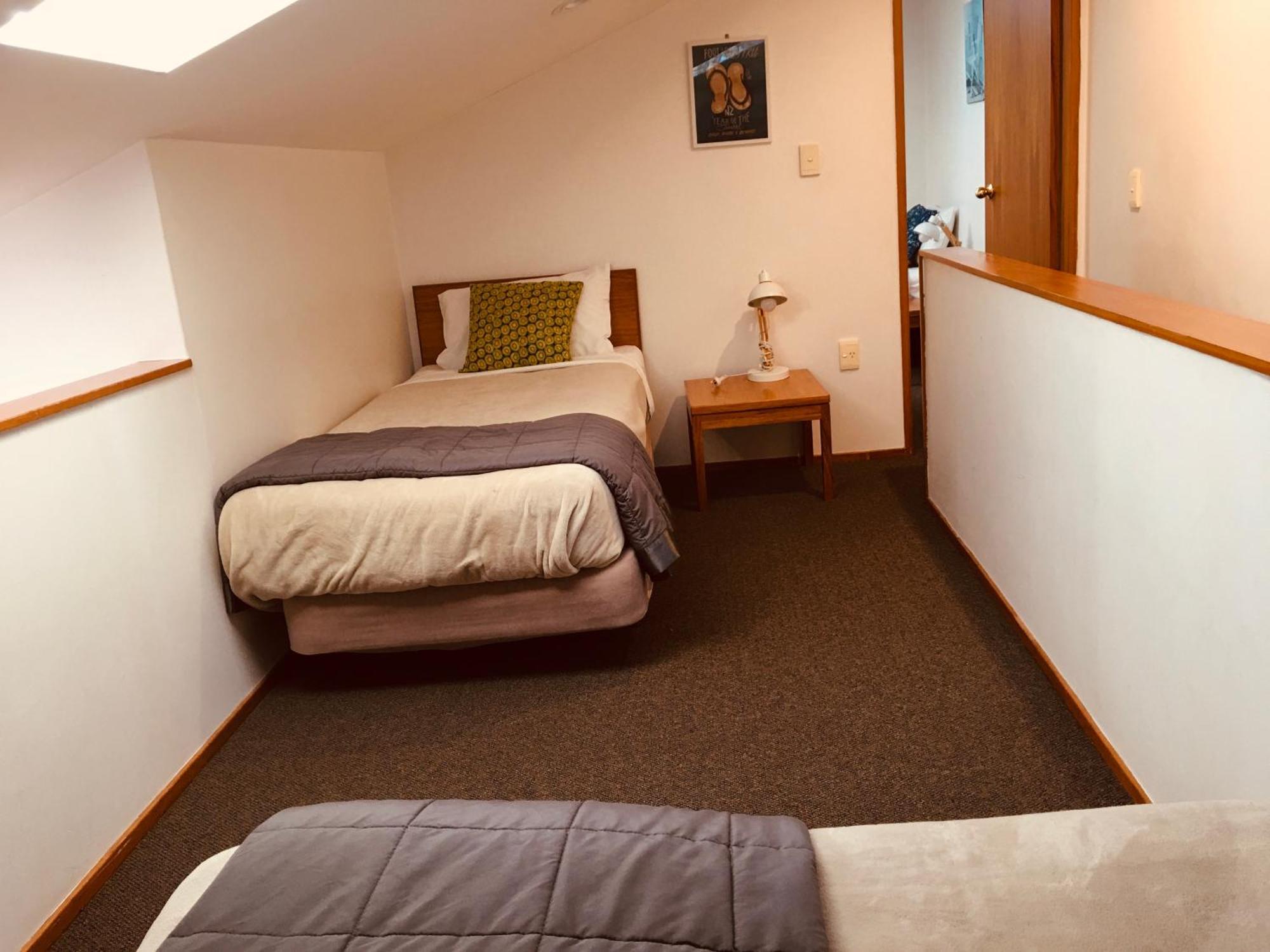 Motel Cascades Lakefront Taupo
